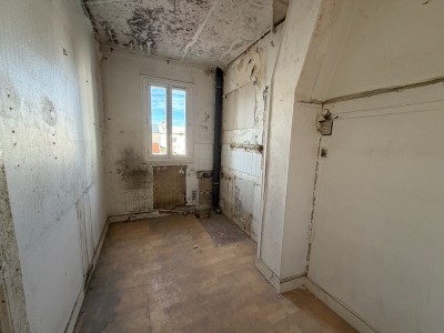 APPARTEMENT T3 A VENDRE - ST MAUR DES FOSSES - 55.9 m2 - 273 000 €