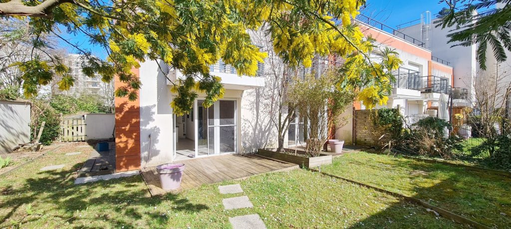 APPARTEMENT T4 - FONTENAY AUX ROSES - 85.7 m2 - VENDU