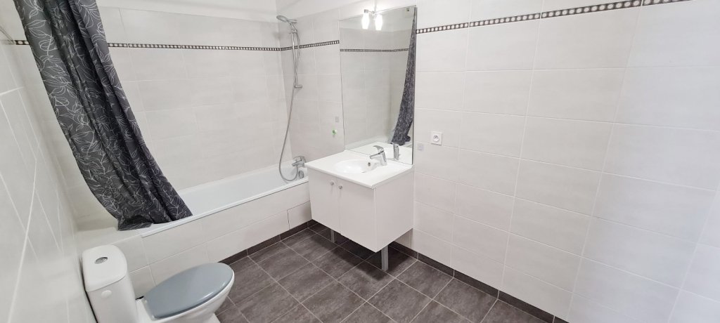 APPARTEMENT T4 - FONTENAY AUX ROSES - 85.7 m2 - VENDU