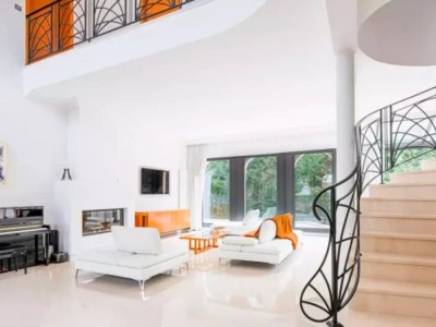 VILLA A VENDRE - LA VARENNE ST HILAIRE - 300 m2 - 2 500 000 &euro;