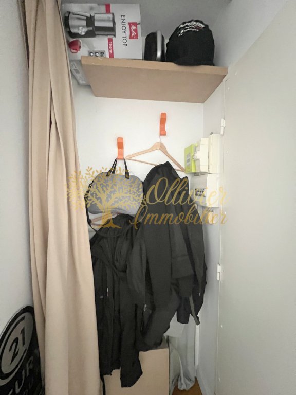 BUREAU A VENDRE - ST MAUR DES FOSSES - 27.13 m2 - 115�000�&euro; 