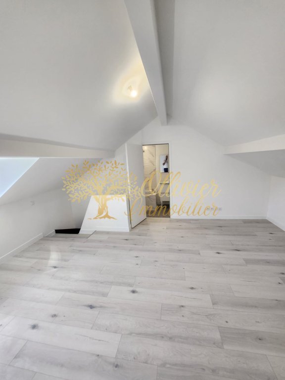 MAISON A VENDRE - CHAMPIGNY SUR MARNE - 85 m2 - 399�000�&euro;