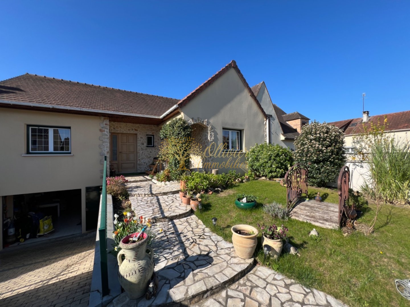 MAISON A VENDRE - LA QUEUE EN BRIE - 107 m2 - 448 000 &euro;