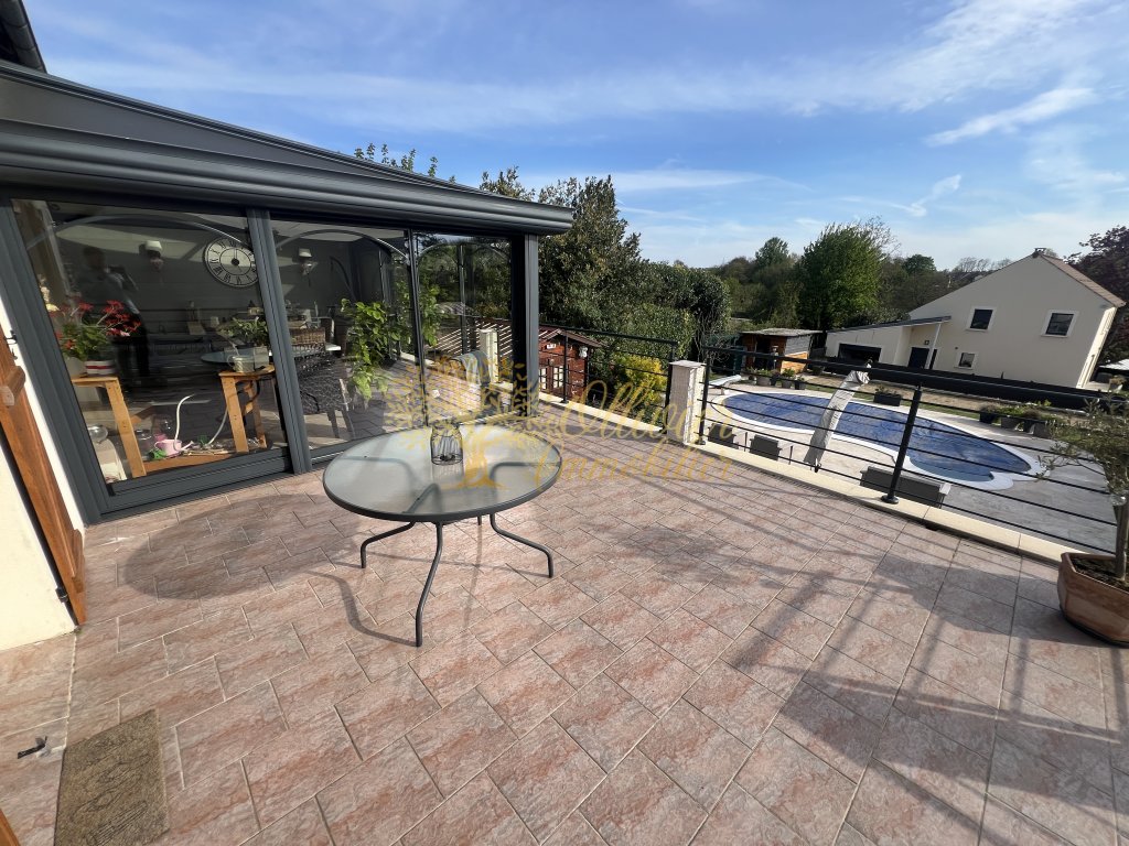 MAISON A VENDRE - LA QUEUE EN BRIE - 140 m2 - 680�000�&euro;