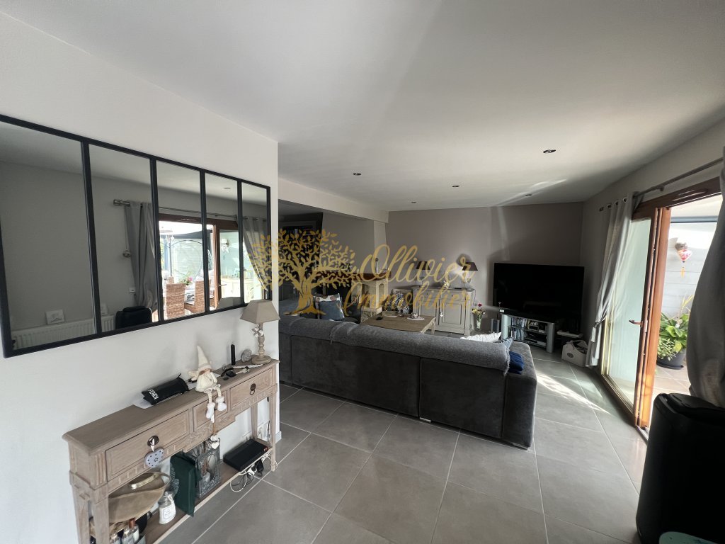 MAISON A VENDRE - LA QUEUE EN BRIE - 140 m2 - 680�000�&euro;