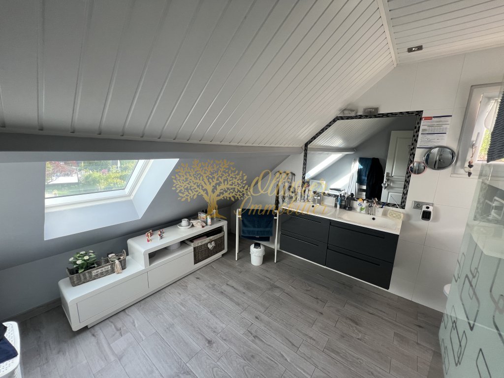 MAISON A VENDRE - LA QUEUE EN BRIE - 140 m2 - 680�000�&euro;