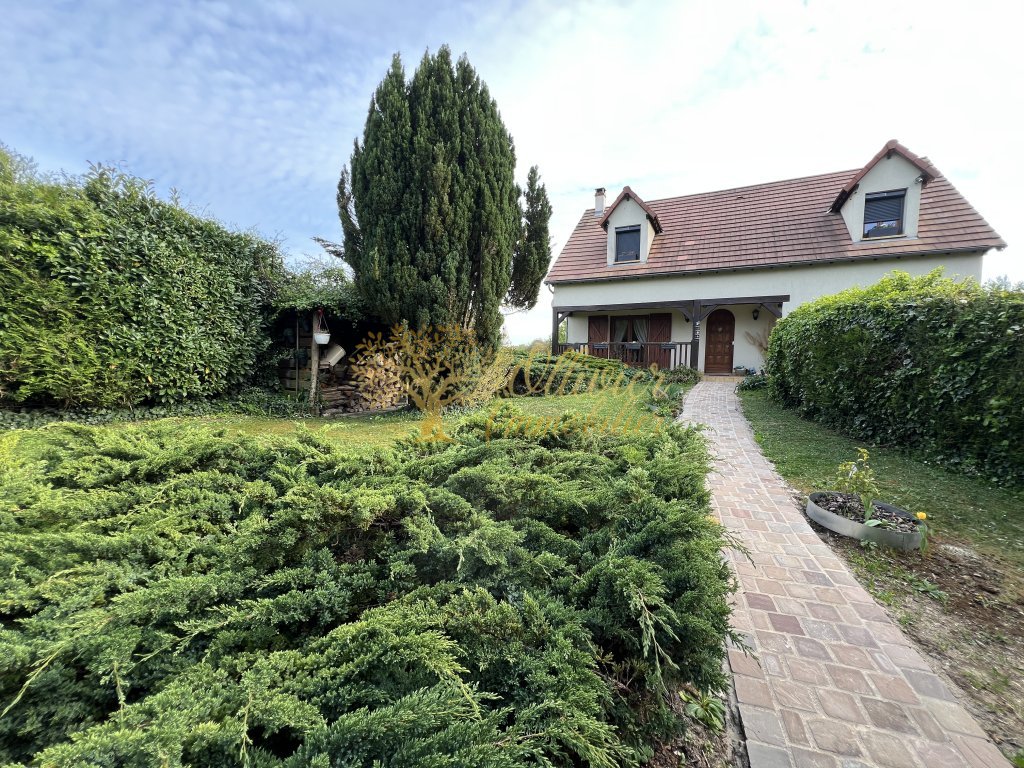 MAISON A VENDRE - LA QUEUE EN BRIE - 140 m2 - 680�000�&euro;