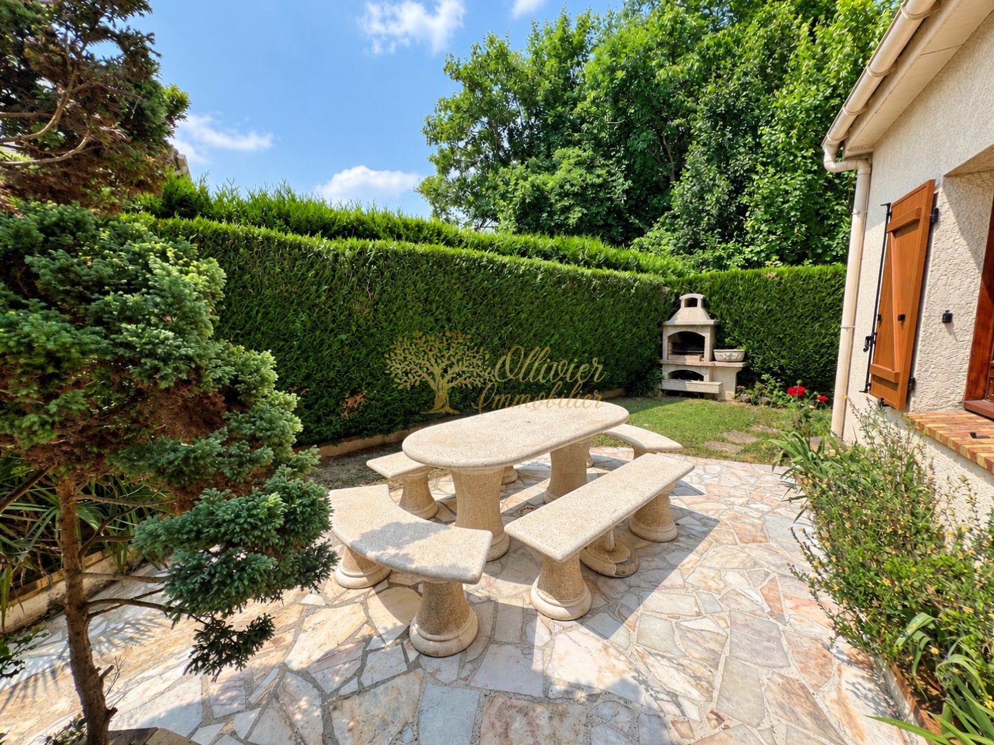 MAISON A VENDRE - LA QUEUE EN BRIE - 230 m2 - 420 000 &euro;