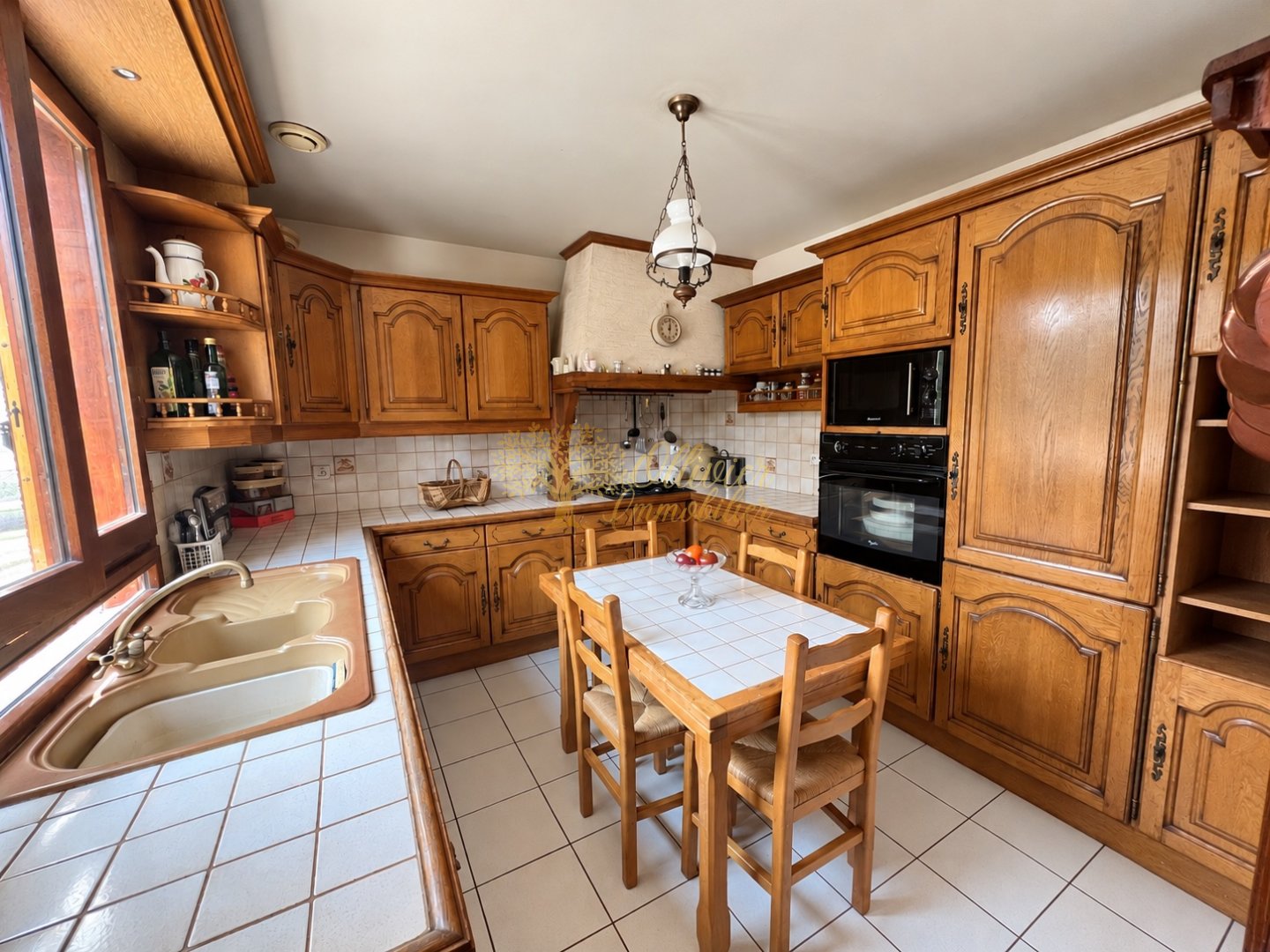 MAISON A VENDRE - LA QUEUE EN BRIE - 230 m2 - 420 000 &euro;