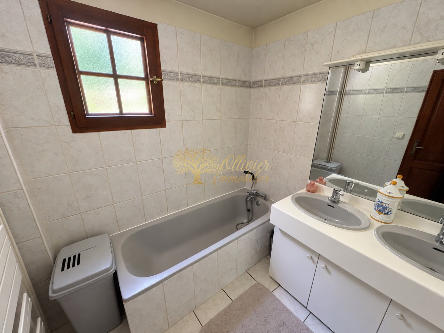 MAISON A VENDRE - LA QUEUE EN BRIE - 230 m2 - 420 000 &euro;