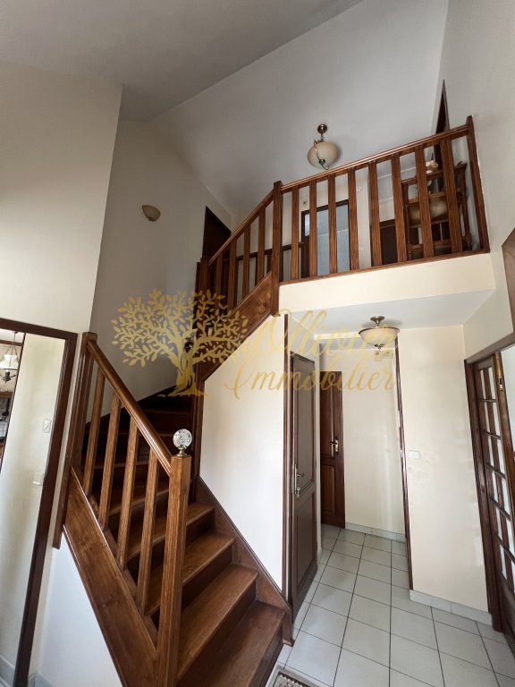 MAISON A VENDRE - LA QUEUE EN BRIE - 130 m2 - 499�000�&euro;