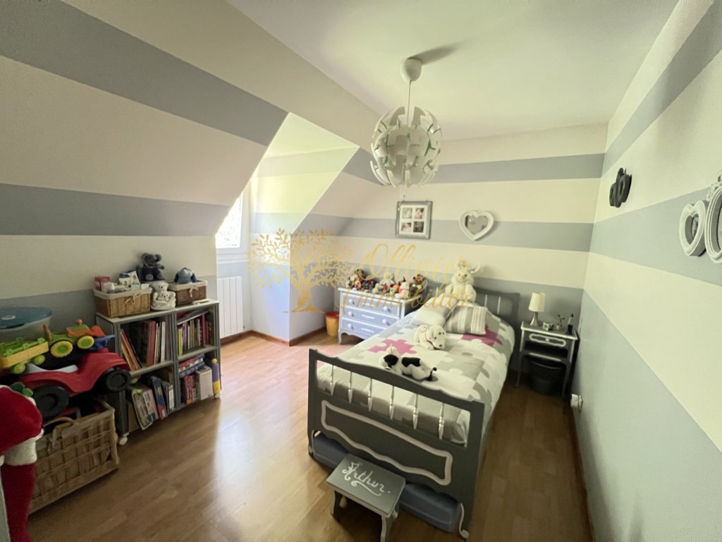 MAISON A VENDRE - LA QUEUE EN BRIE - 130 m2 - 499�000�&euro;