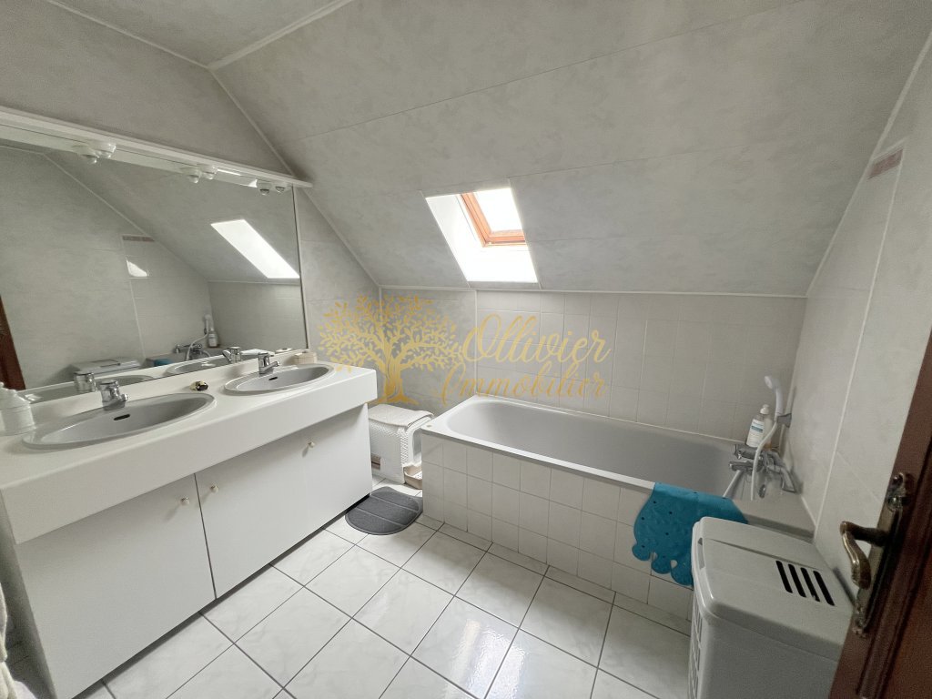 MAISON A VENDRE - LA QUEUE EN BRIE - 130 m2 - 499�000�&euro;