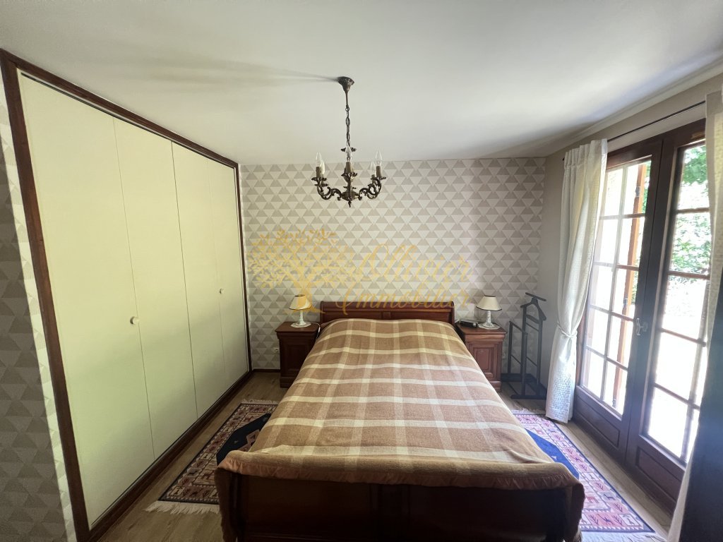 MAISON A VENDRE - LA QUEUE EN BRIE - 130 m2 - 499�000�&euro;