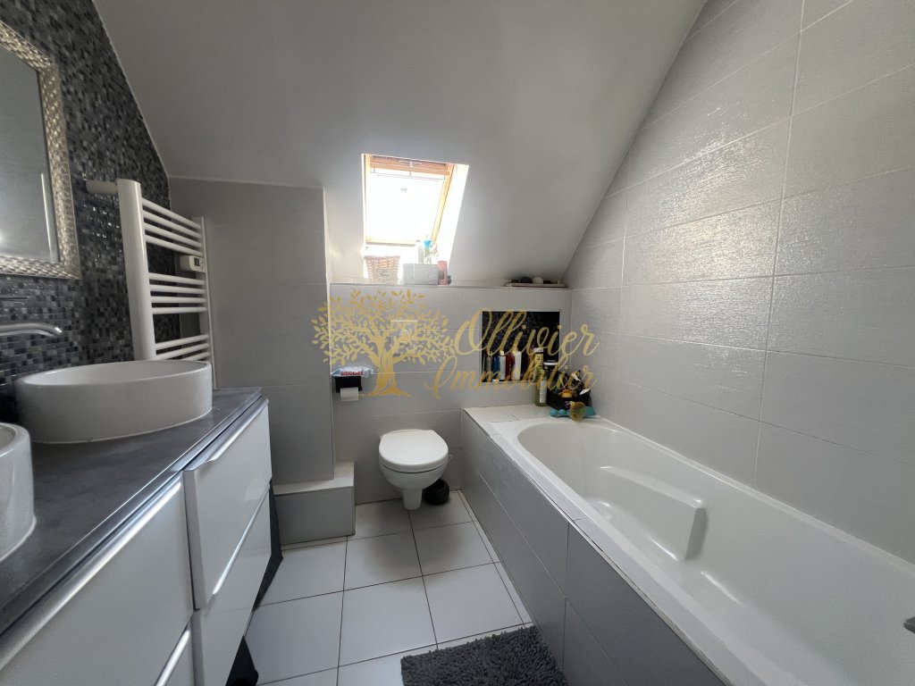 MAISON A VENDRE - LA QUEUE EN BRIE - 80 m2 - 379�000�&euro;