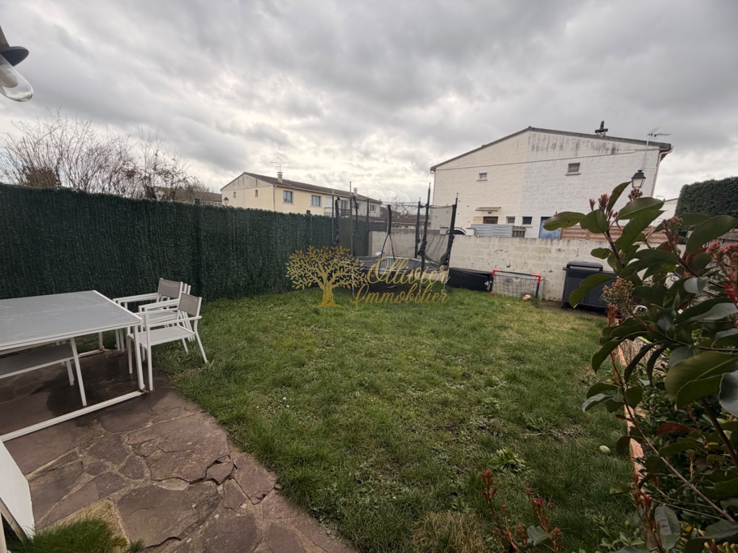 MAISON A VENDRE - LESIGNY - 91 m2 - 319 900 &euro;