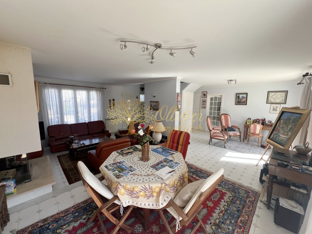 MAISON A VENDRE - ORMESSON SUR MARNE - 135 m2 - 595�000�&euro;