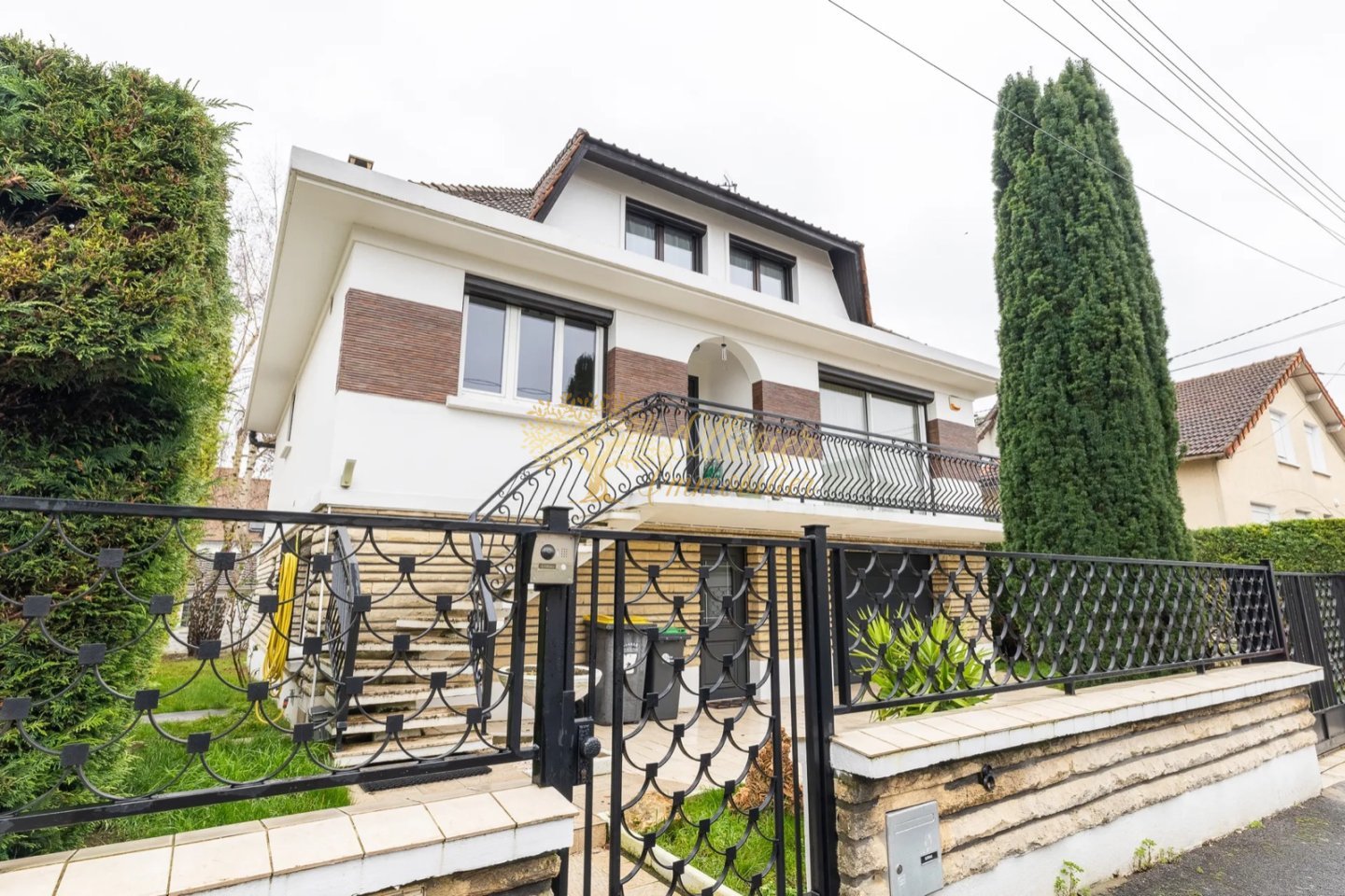 MAISON A VENDRE - ORMESSON SUR MARNE - 190 m2 - 589�000�&euro;