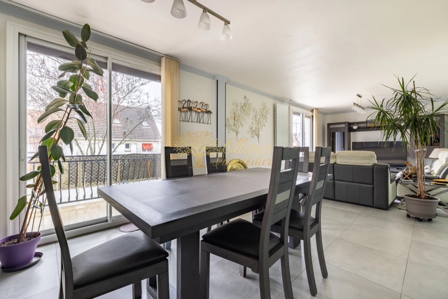 MAISON A VENDRE - ORMESSON SUR MARNE - 190 m2 - 589�000�&euro;