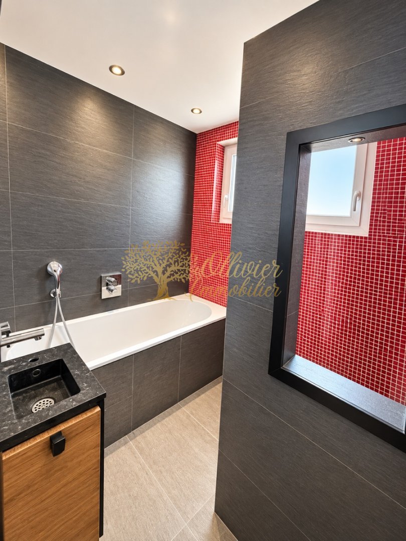MAISON A VENDRE - OZOIR LA FERRIERE - 255 m2 - 479 900 &euro;