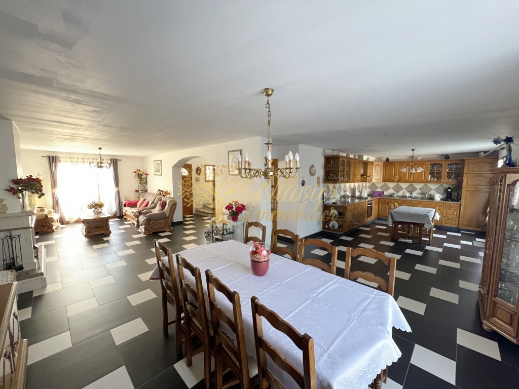 MAISON A VENDRE - PONTAULT COMBAULT - 154 m2 - 495�000�&euro;