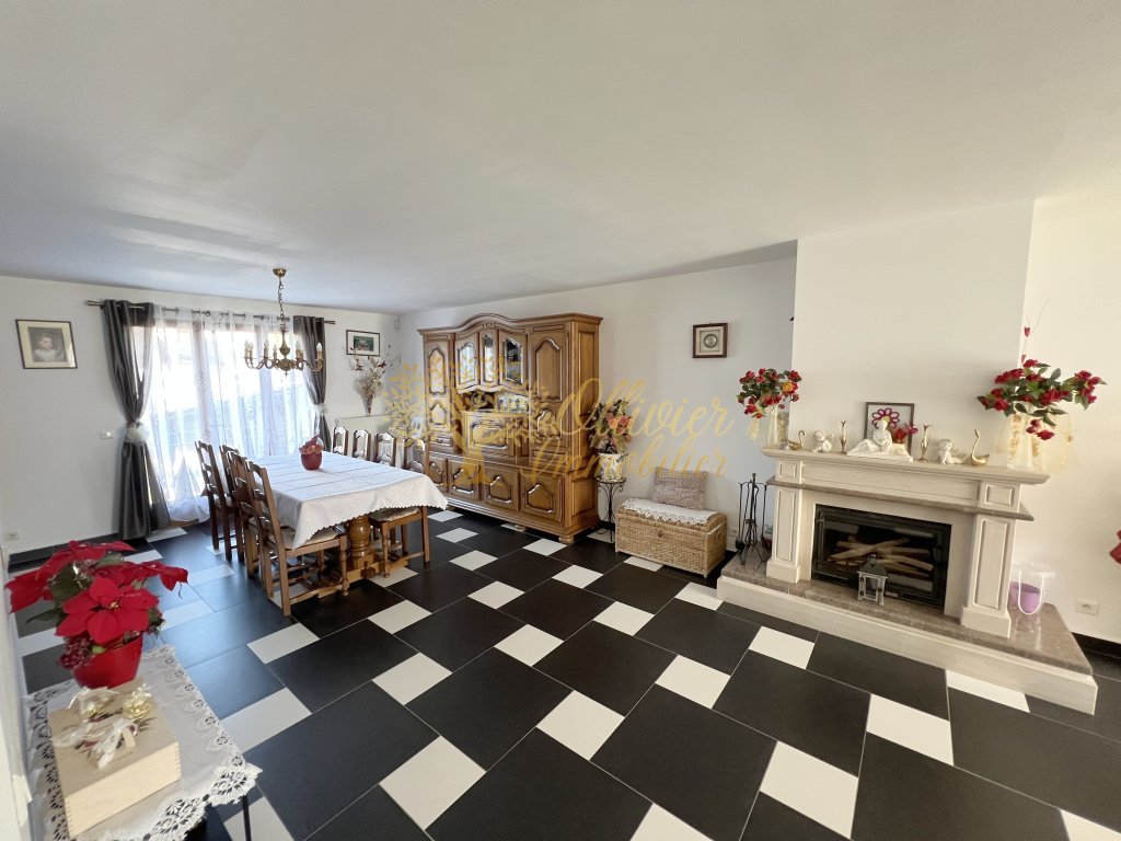 MAISON A VENDRE - PONTAULT COMBAULT - 154 m2 - 485 000 &euro;