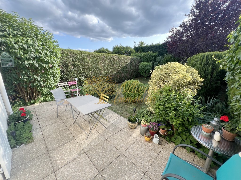 MAISON - PONTAULT COMBAULT - 77 m2 - VENDU