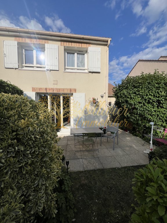 MAISON - PONTAULT COMBAULT - 77 m2 - VENDU