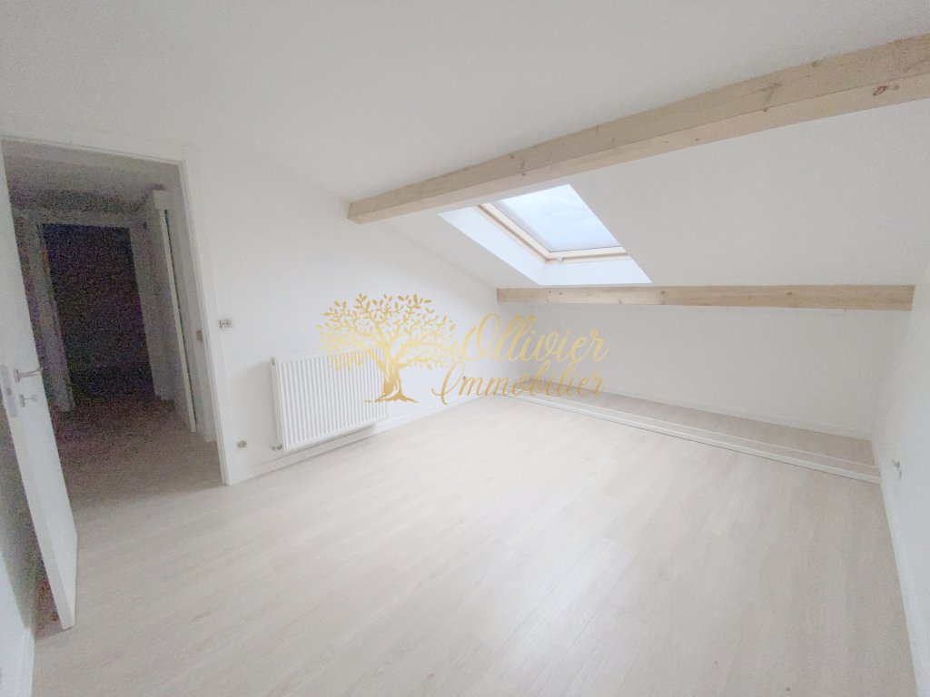 MAISON A VENDRE - ST MAUR DES FOSSES - 92.45 m2 - 570�000�&euro;