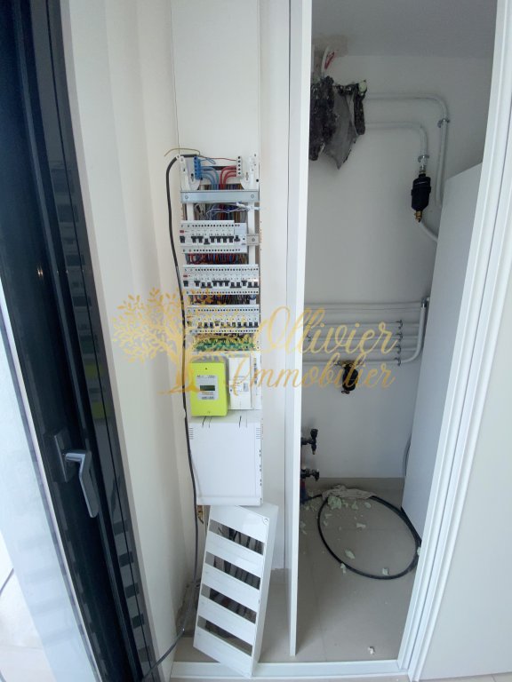 MAISON A VENDRE - ST MAUR DES FOSSES - 92.45 m2 - 570�000�&euro;