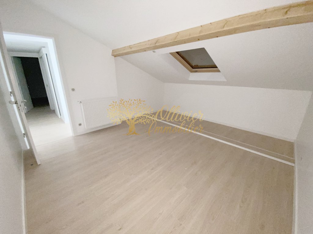 MAISON A VENDRE - ST MAUR DES FOSSES - 99.3 m2 - 610�000�&euro;