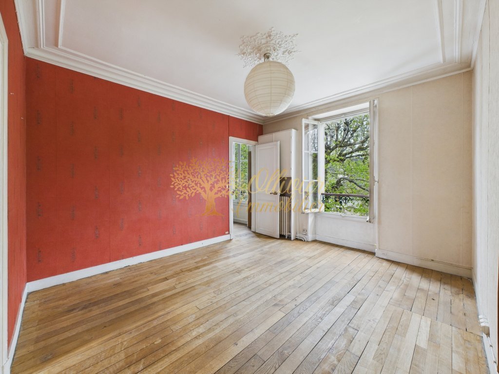 MAISON A VENDRE - ST MAUR DES FOSSES - 120 m2 - 850 000 &euro;