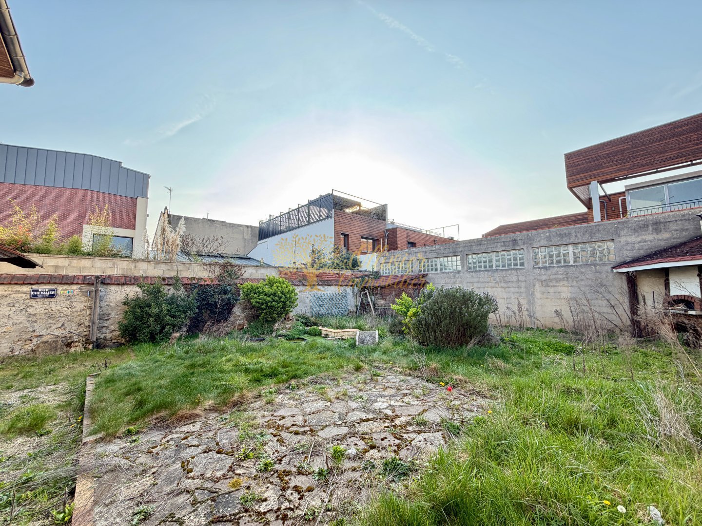 MAISON A VENDRE - ST MAUR DES FOSSES - 107.38 m2 - 550�000�&euro;