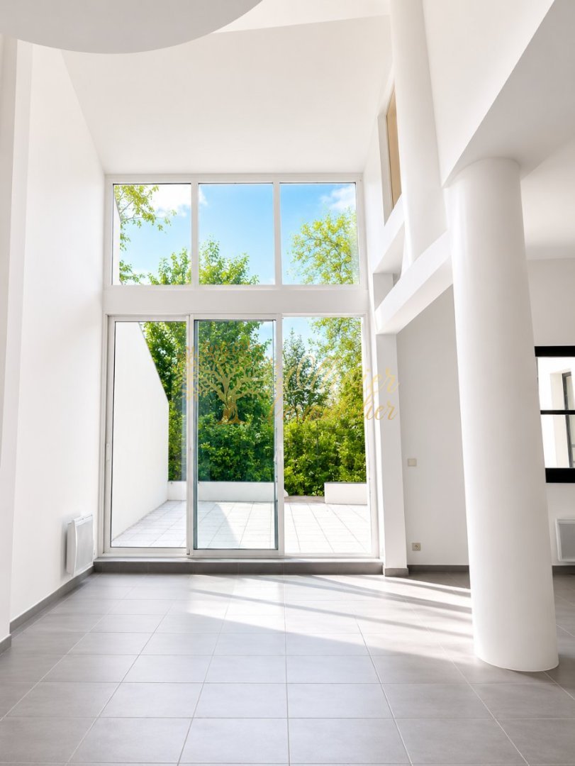 MAISON A VENDRE - ST MAUR DES FOSSES - 119 m2 - 690 000 &euro;
