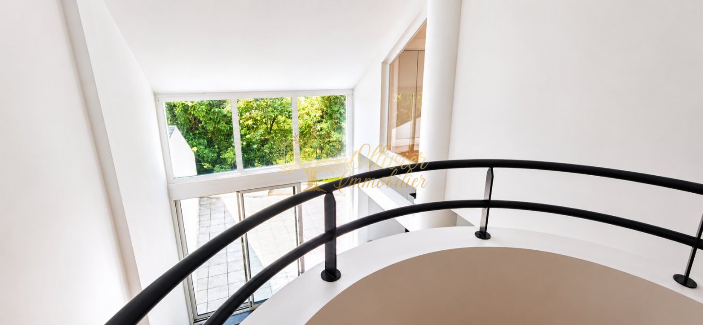 MAISON A VENDRE - ST MAUR DES FOSSES - 119 m2 - 690 000 &euro;