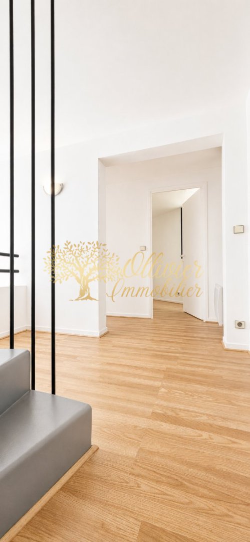 MAISON A VENDRE - ST MAUR DES FOSSES - 119 m2 - 690 000 &euro;