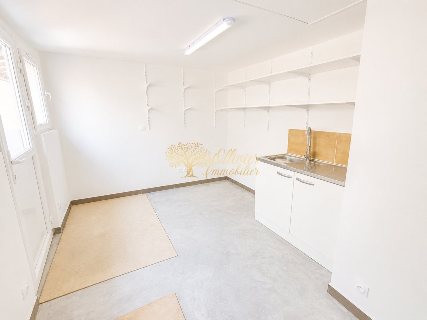 plain-pied A VENDRE - ST MAUR DES FOSSES - 78.09 m2 - 445 000 &euro;