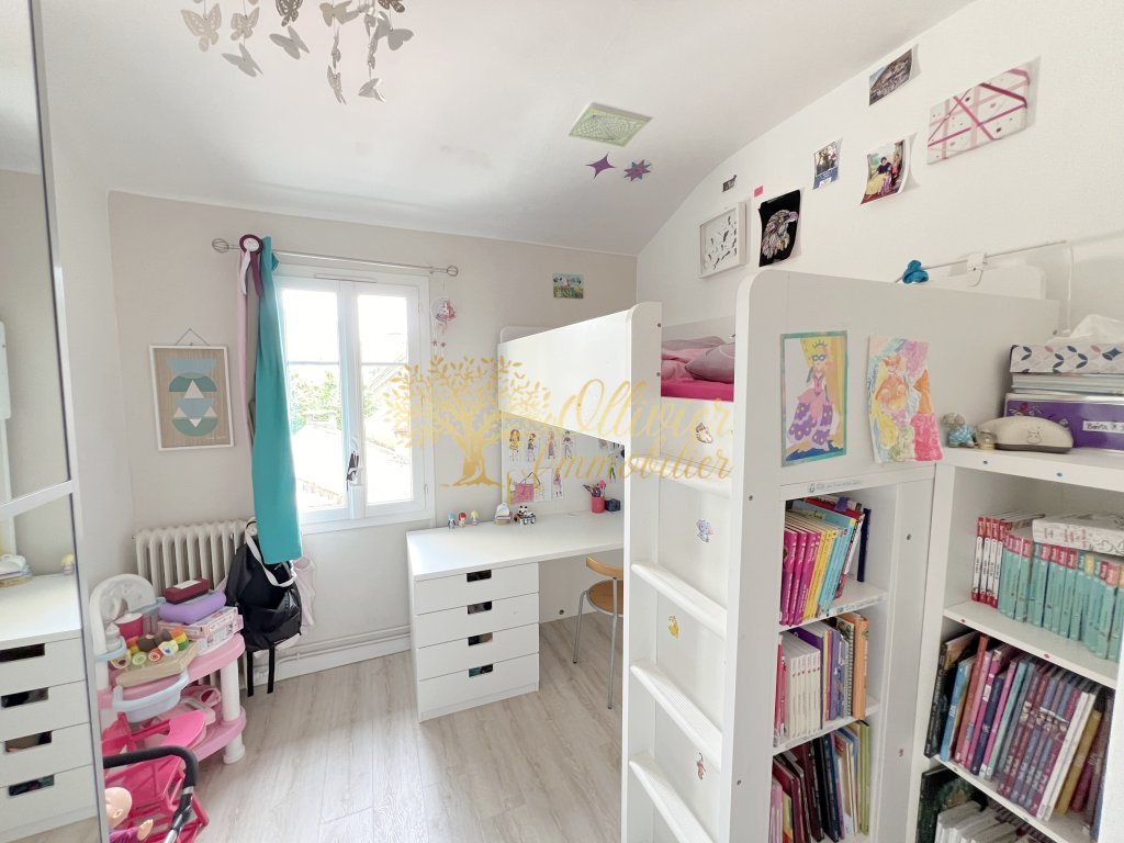 MAISON A VENDRE - ST MAUR DES FOSSES - 110 m2 - 799�000�&euro;