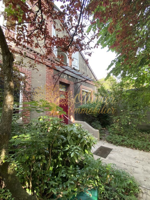 MAISON A VENDRE - SUCY EN BRIE - 250 m2 - 790 000 &euro;
