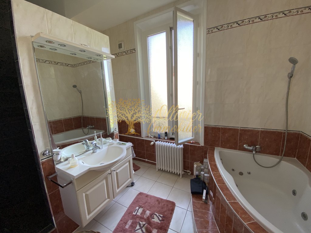 MAISON A VENDRE - SUCY EN BRIE - 250 m2 - 790 000 &euro;