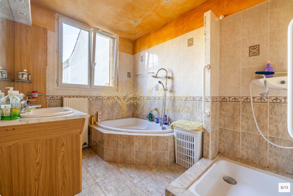 Maison de 3 pi�ces de 99 m� � Villeneuve-Saint-Geo A VENDRE - VILLENEUVE ST GEORGES - 99 m2 - 449�000�&euro;