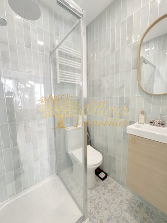 STUDIO A VENDRE - VINCENNES - 28 m2 - 259�000�&euro;