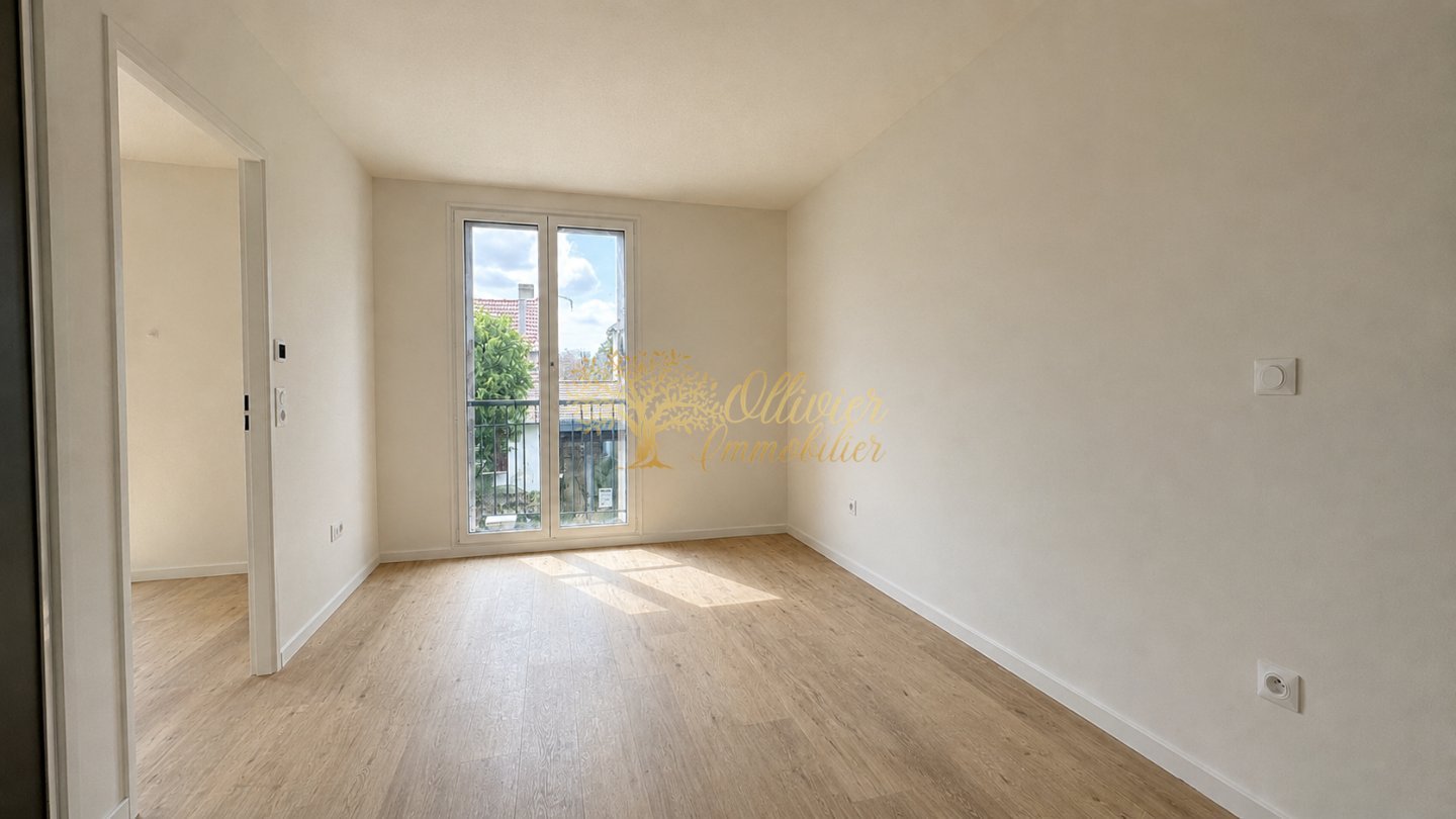 TYPE 2 pièces - 42,8 m² - 390 000 € - Quartier Polangis, Joinville-le-Pont
