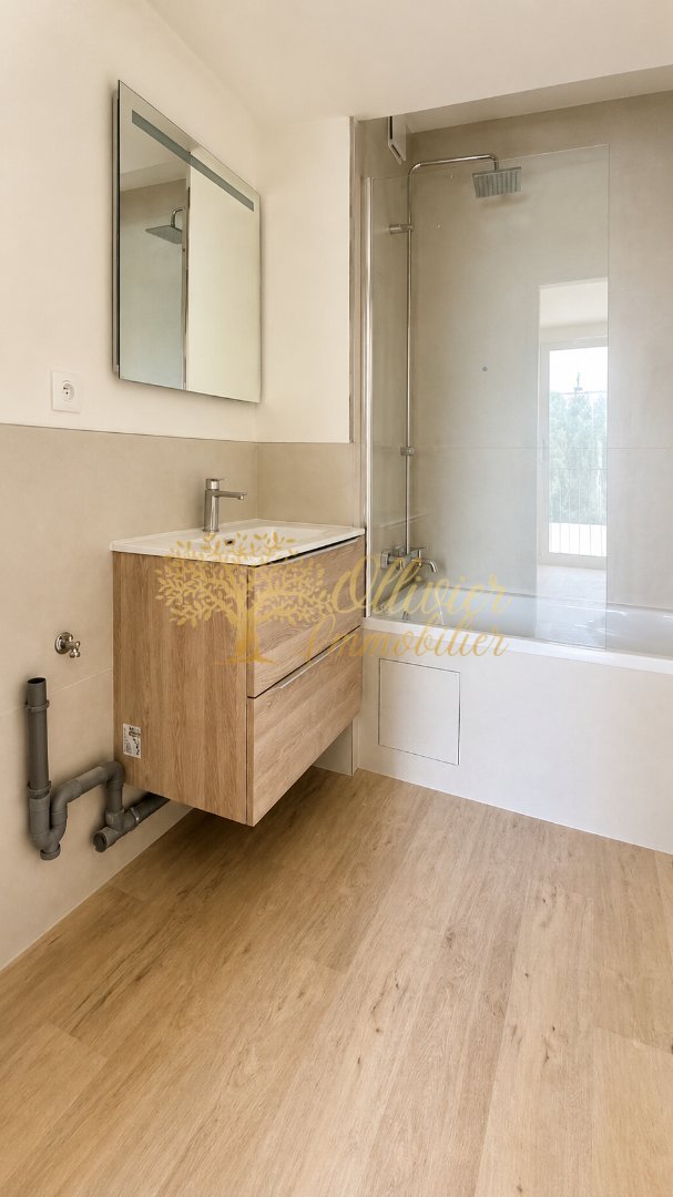 TYPE 2 pièces - 42,8 m² - 390 000 € - Quartier Polangis, Joinville-le-Pont