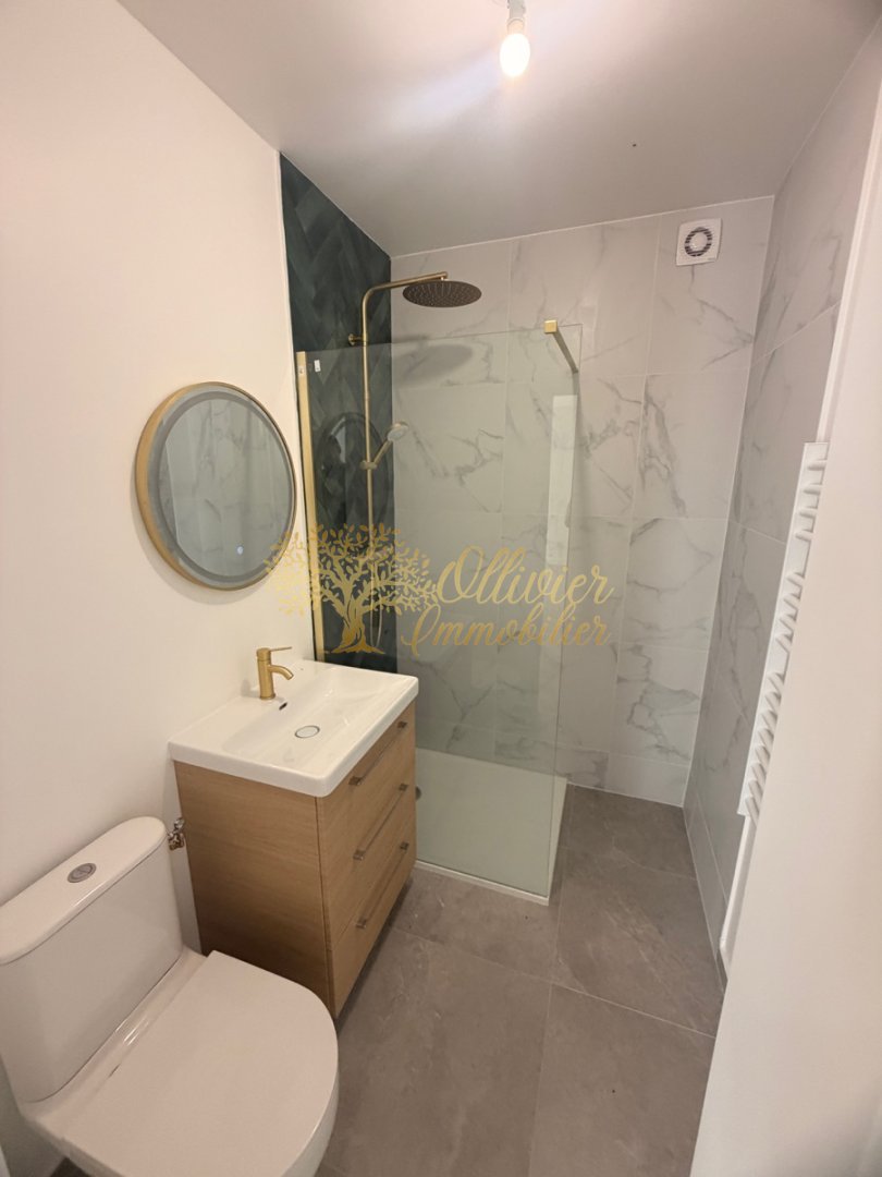 APPARTEMENT T2 A VENDRE - JOINVILLE LE PONT - 40.81 m2 - 225 000 &euro;