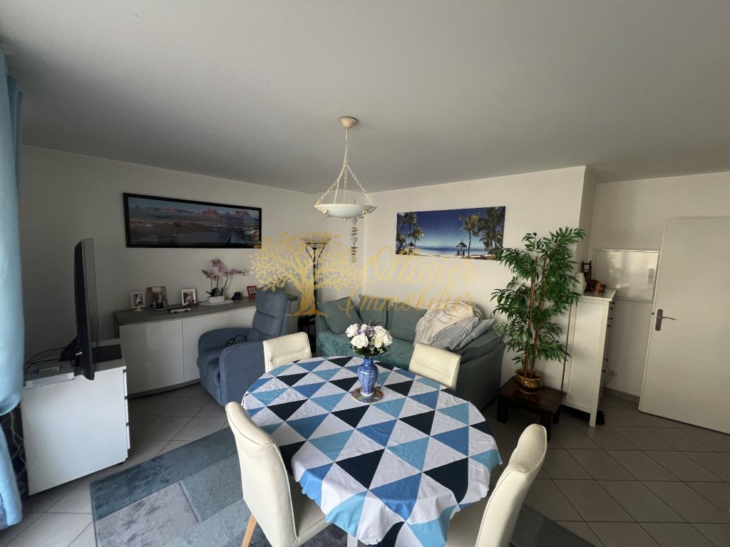 APPARTEMENT T2 A VENDRE - PONTAULT COMBAULT - 47.21 m2 - 199�000�&euro;