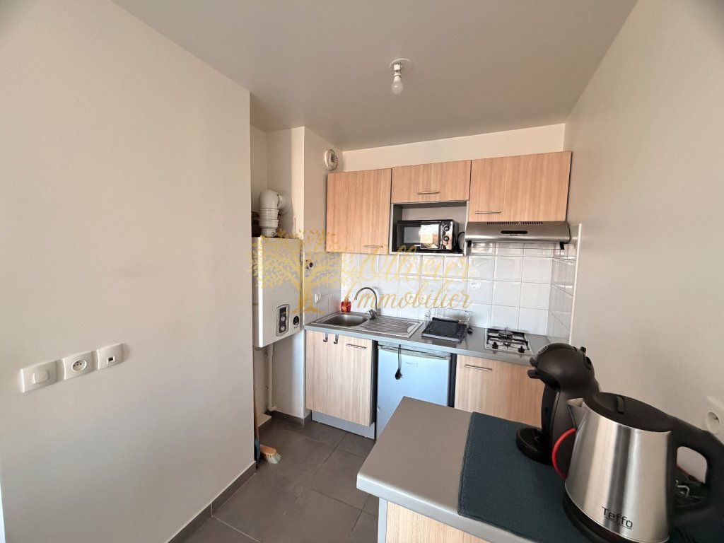 APPARTEMENT T2 A VENDRE - PONTAULT COMBAULT - 41.88 m2 - 185�000�&euro;