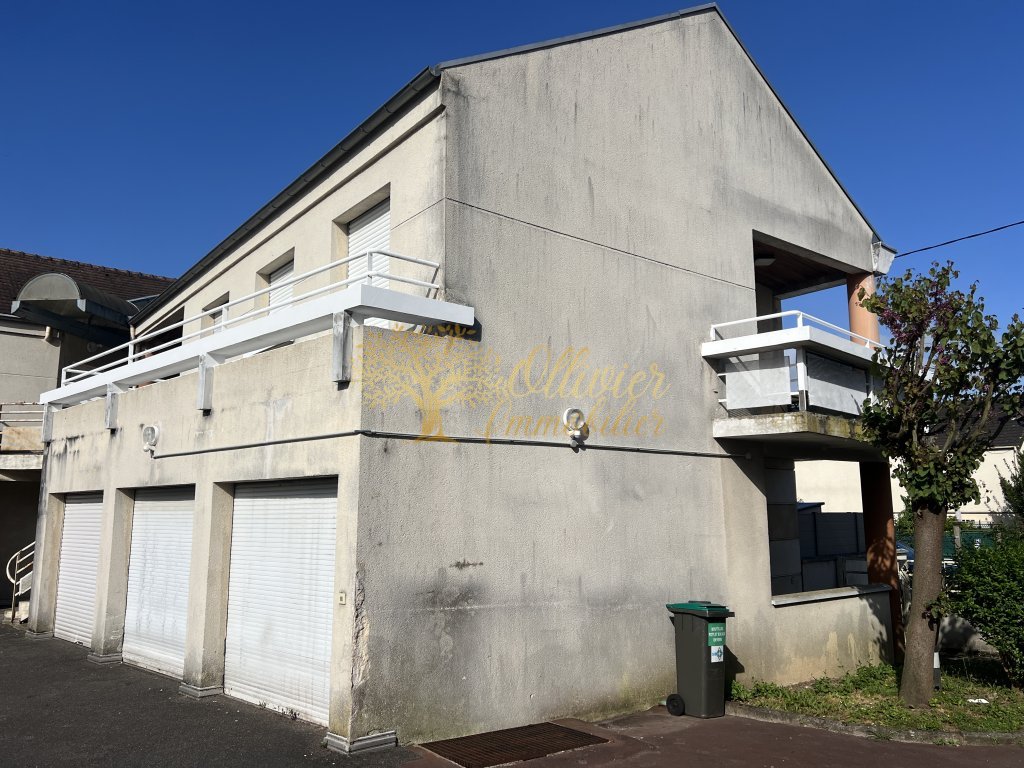 APPARTEMENT T2 A VENDRE - ROISSY EN BRIE - 44.11 m2 - 199�900�&euro;