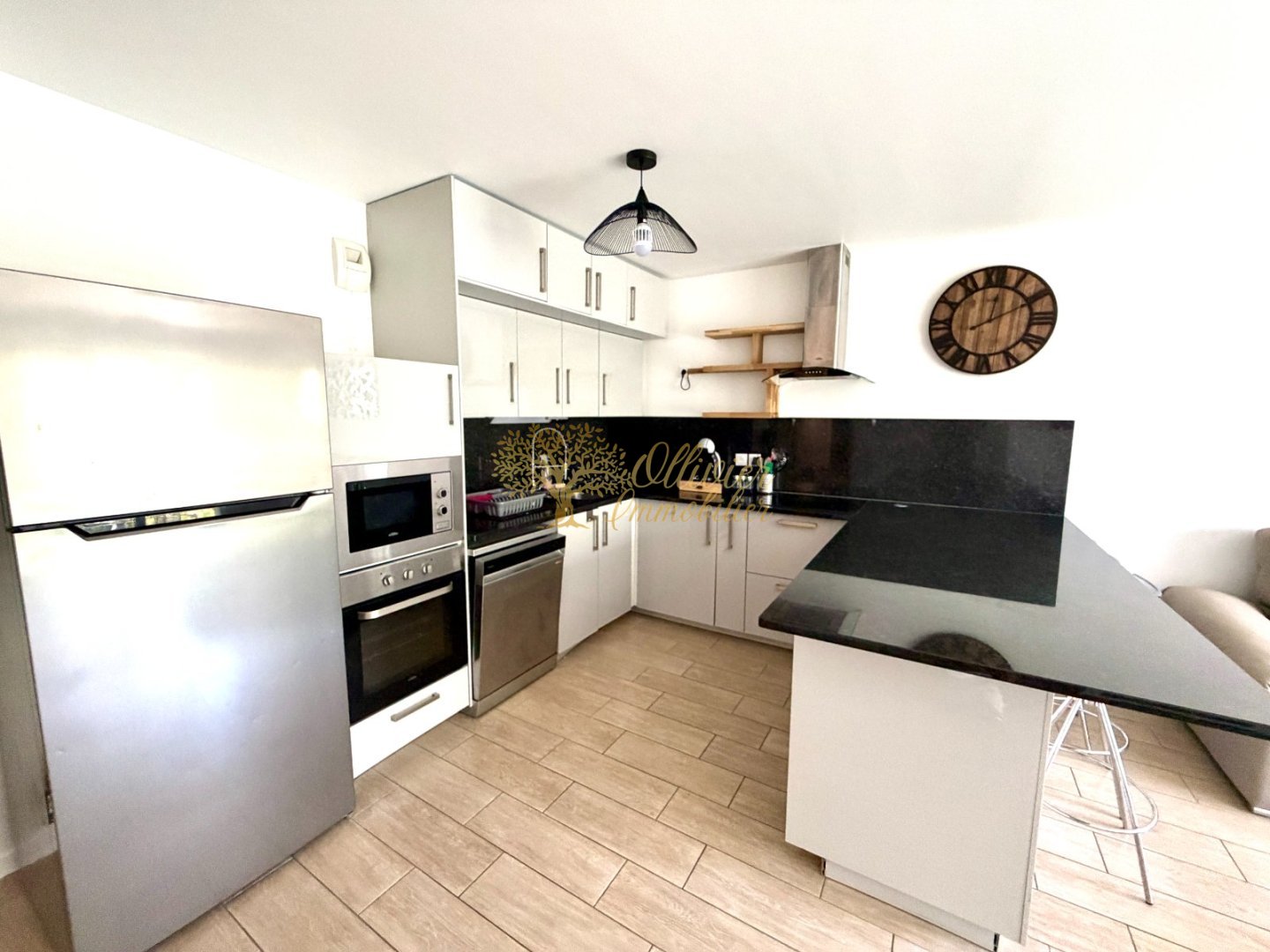 APPARTEMENT T3 A LOUER - BOISSY ST LEGER - 66.09 m2 - 1 250 &euro; charges comprises par mois