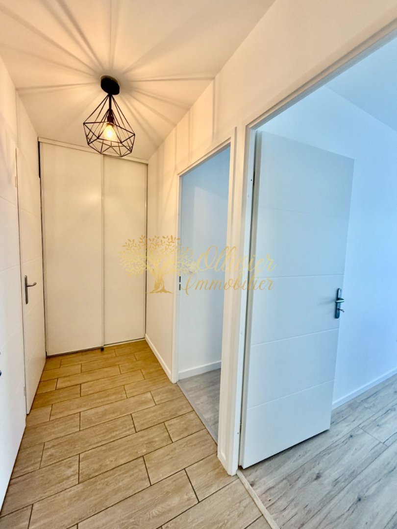 APPARTEMENT T3 A LOUER - BOISSY ST LEGER - 66.09 m2 - 1 250 &euro; charges comprises par mois